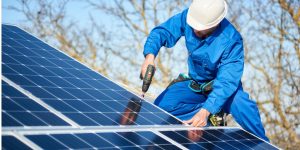 Installation Maintenance Panneaux Solaires Photovoltaïques à Cogles